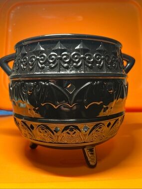 Partylite Spellbound Cauldron Jar Holder P92500